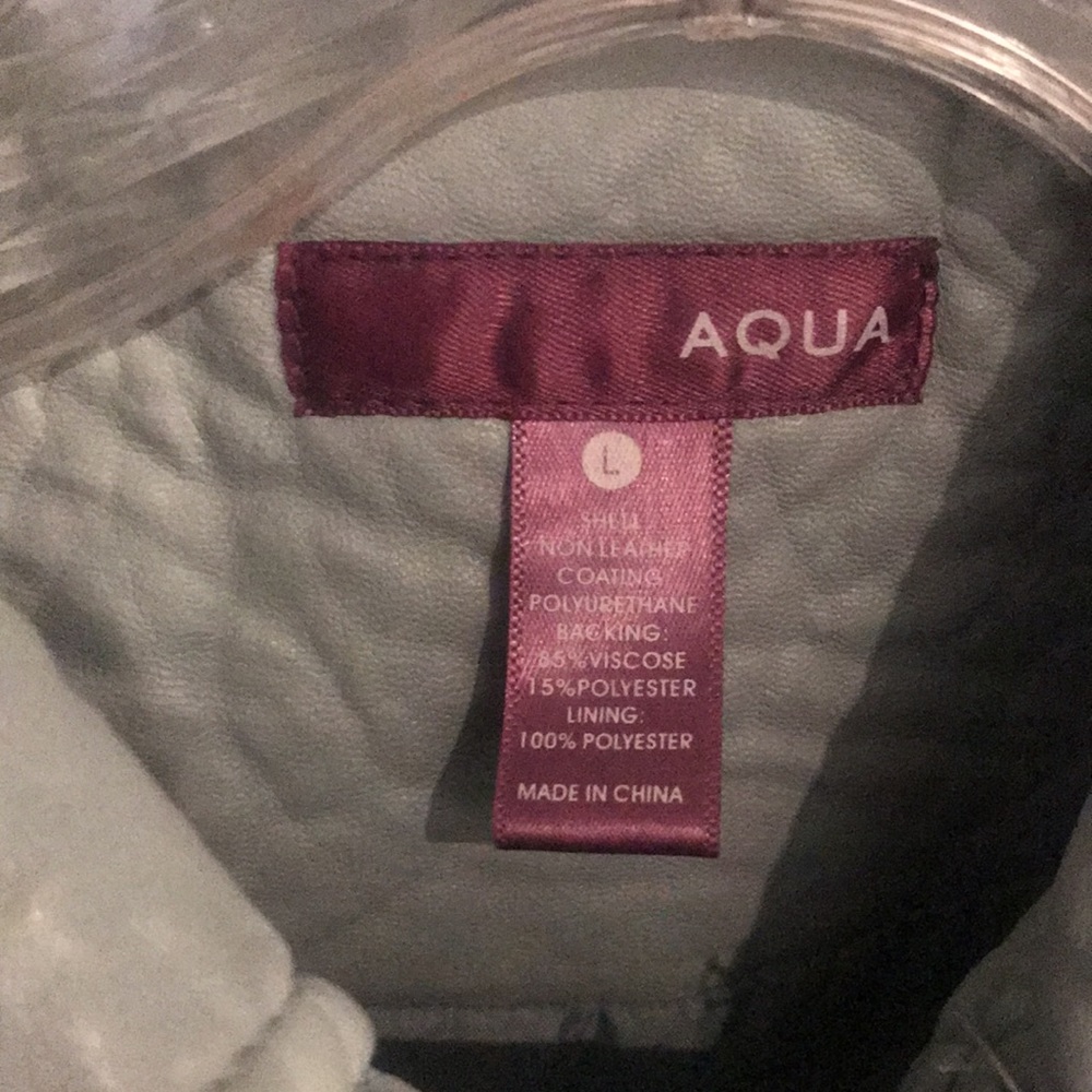 Aqua Jacket - Picture 2 of 3